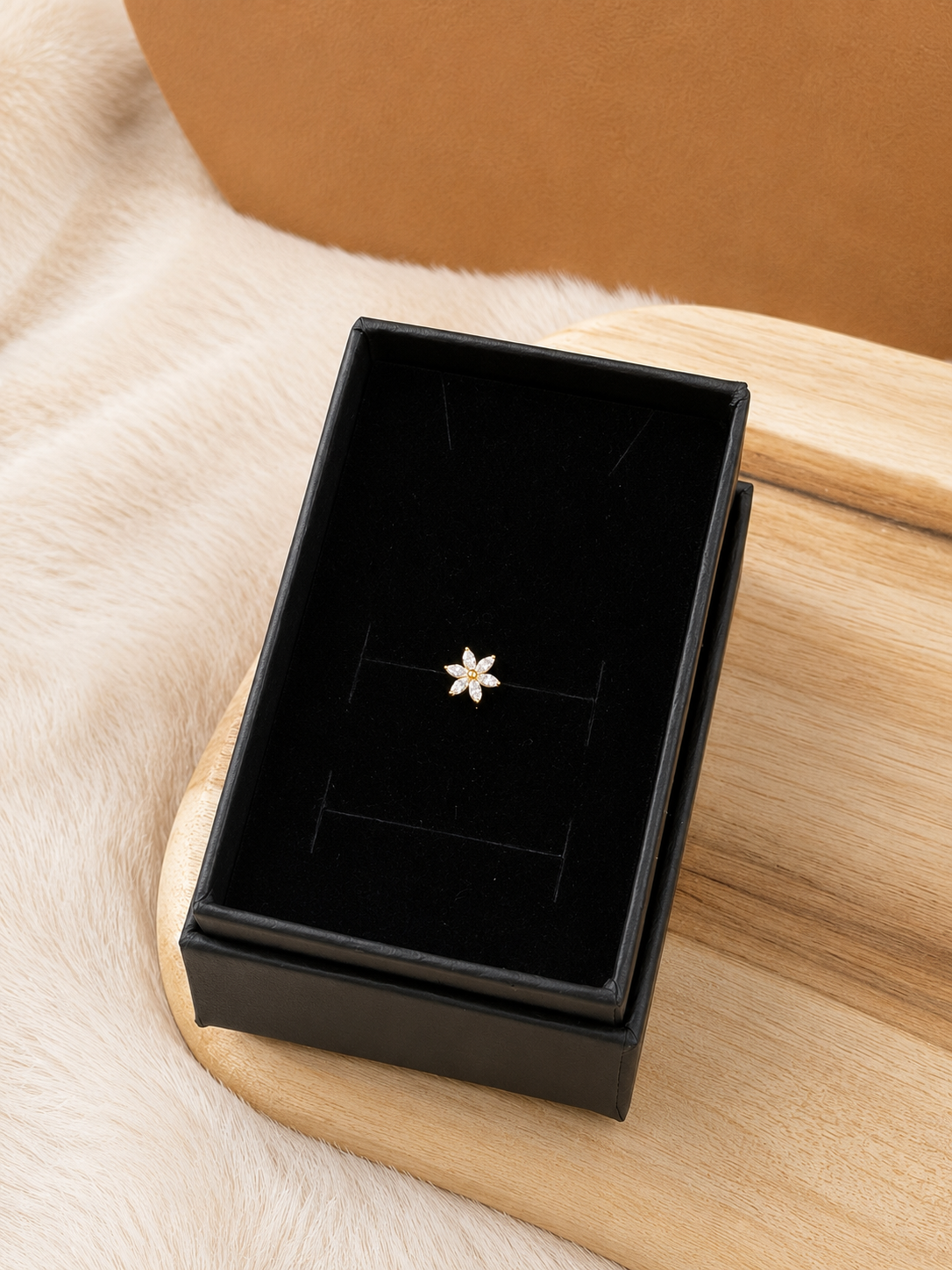 Piercing Lily – Fleur 6 Pétales en Titane