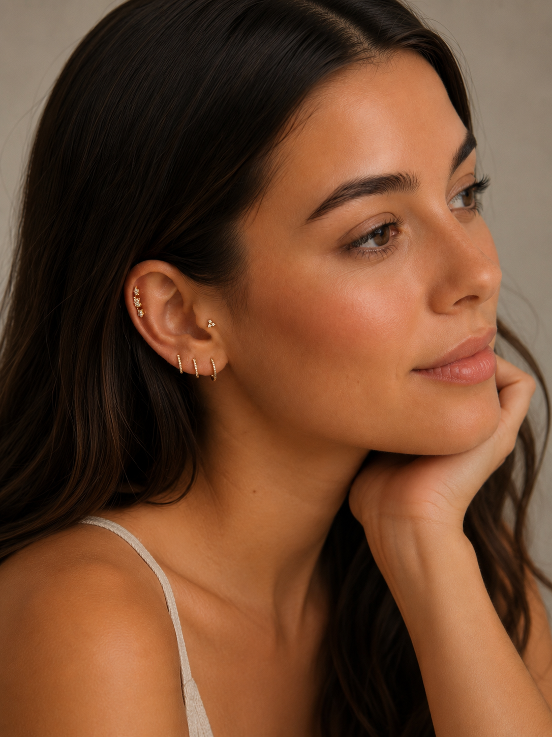 Piercing Élina – Trio de Zircons en Titane