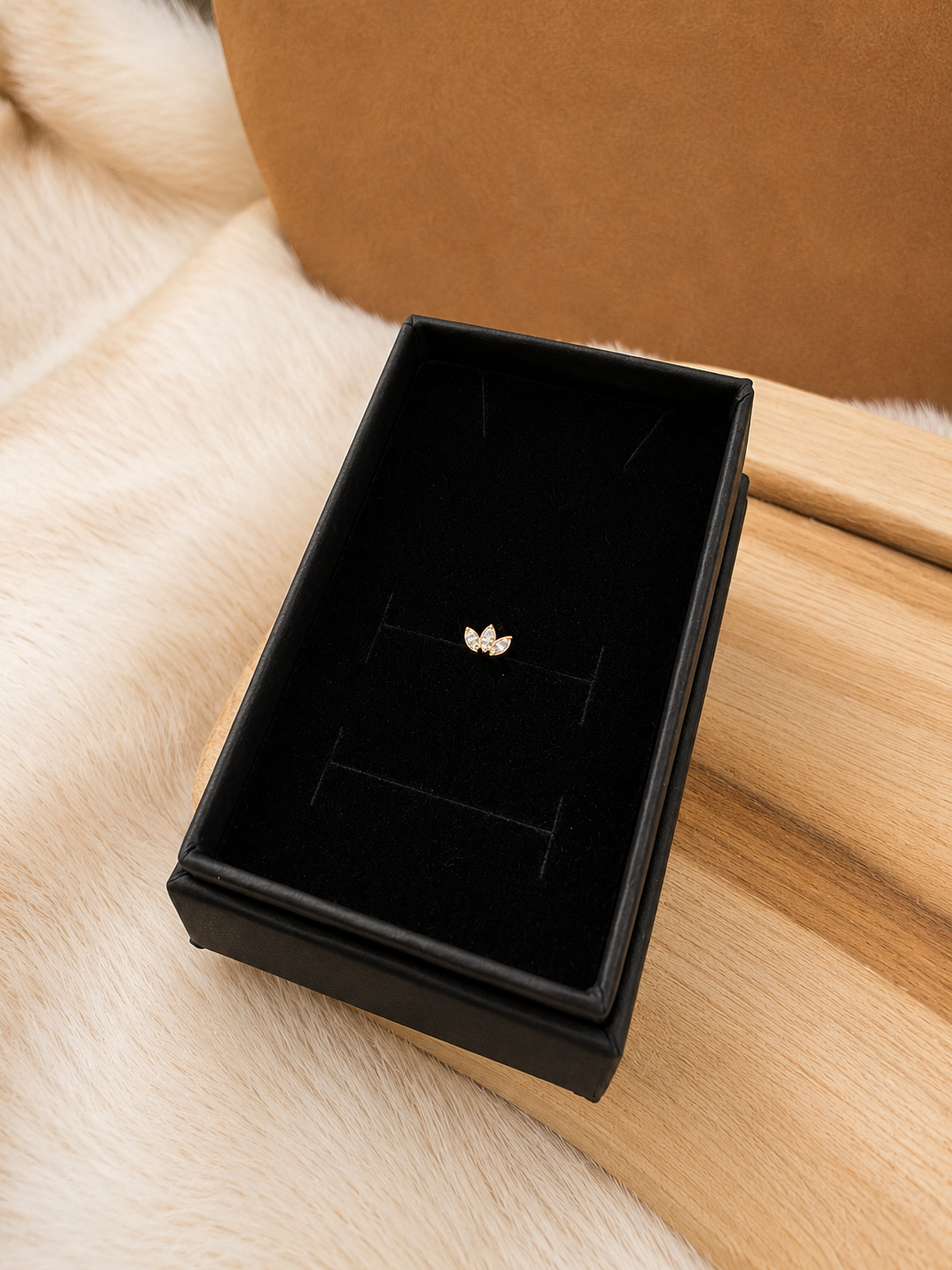 Piercing Luna – Fleur de Lotus en Titane